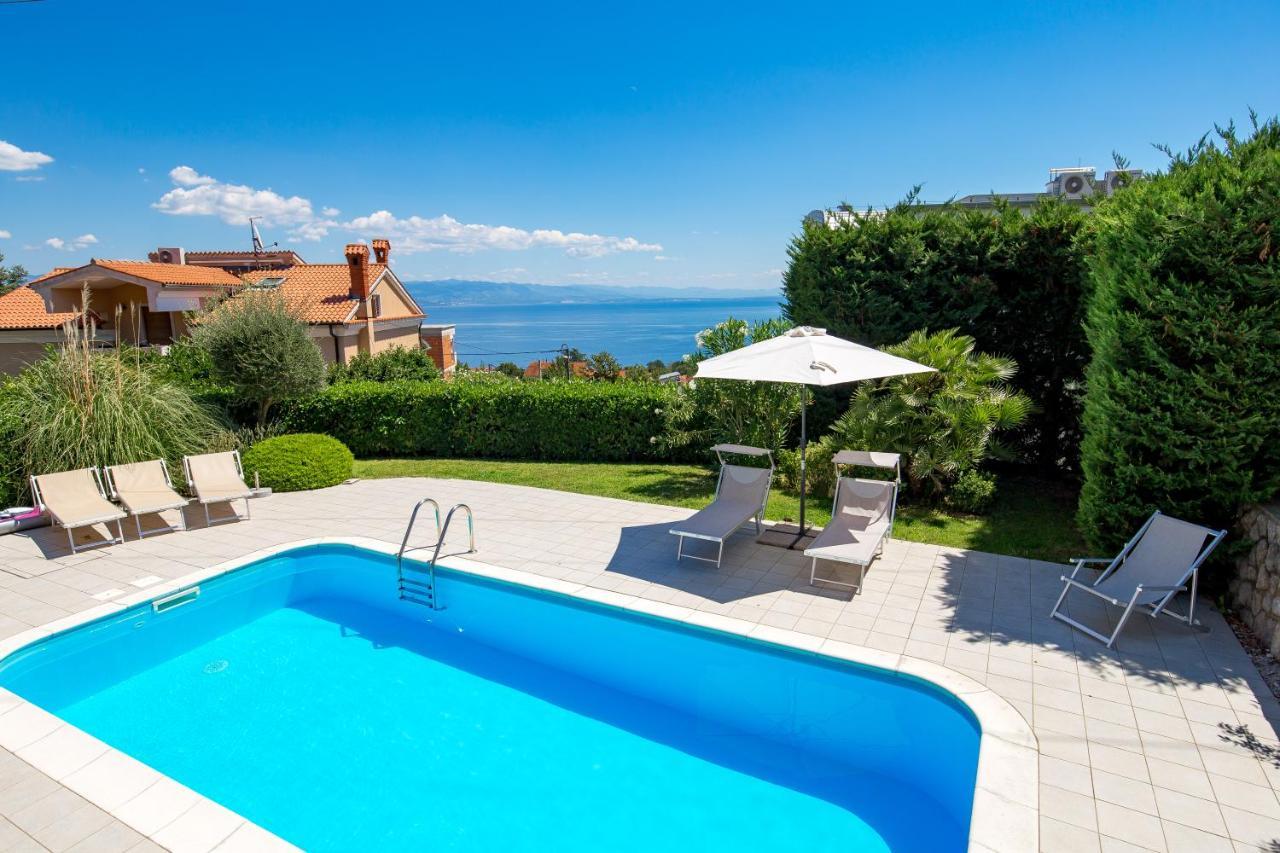 Pool Apartment Maurina Ičići Exterior foto